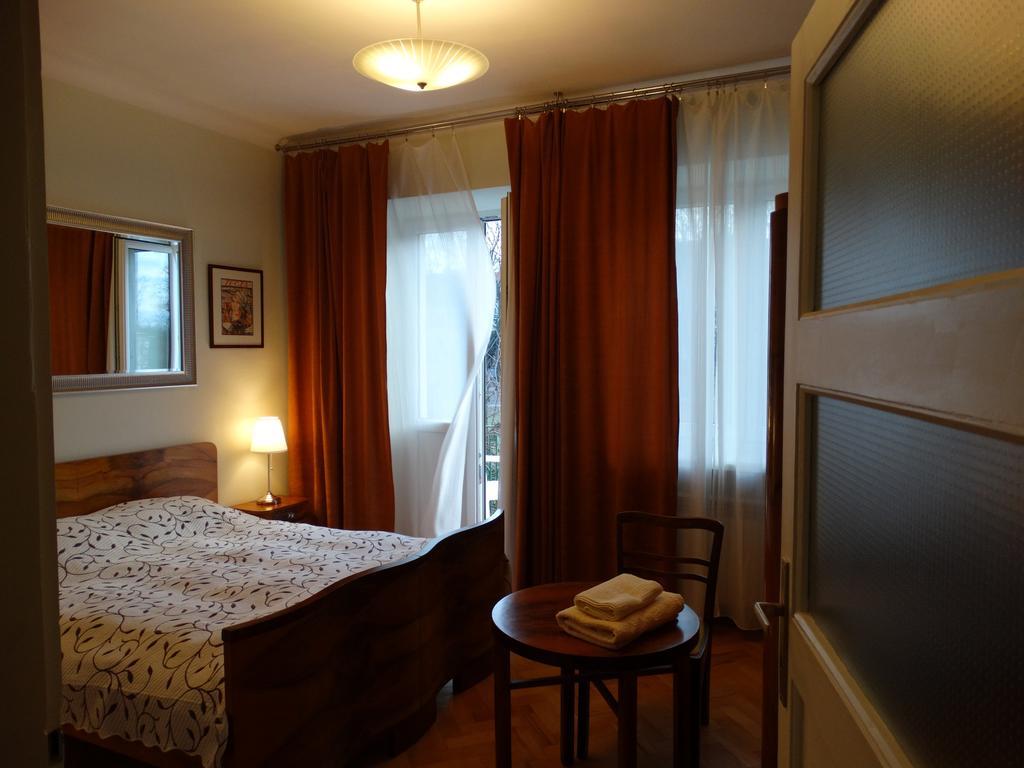 Mieszkanko Kolo Zamku Varsovia Exterior foto
